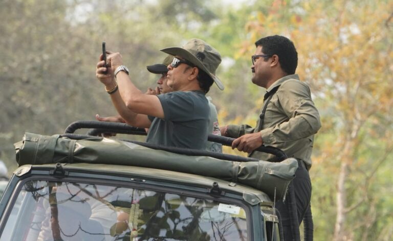 Sachin Tendulkar Enjoys Jeep Safari at Kaziranga National Park