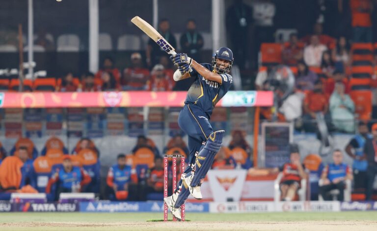 IPL Teams Accused of Not Handling India Star Washington Sundar Properly after gt through srh in ipl 2025
