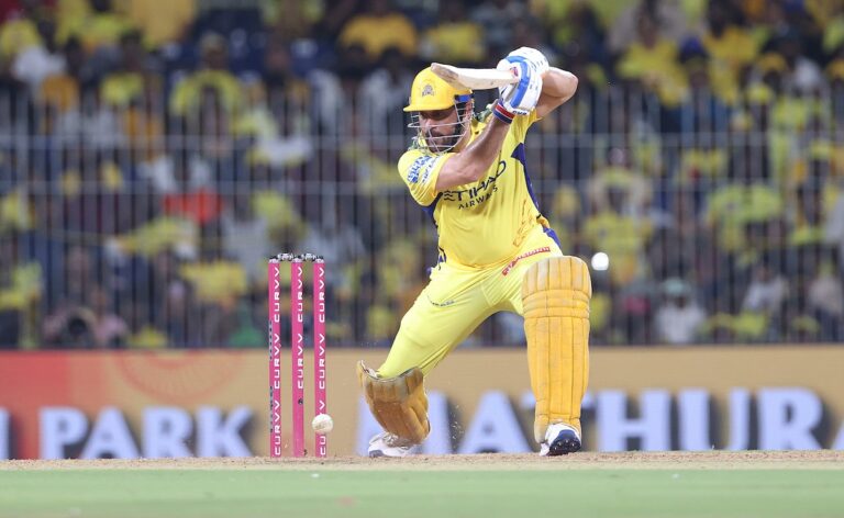 MS Dhoni Sent Brutal Message by Pakistan Great Amid IPL 2025 Struggle: ‘Should’ve Left Long Back …’