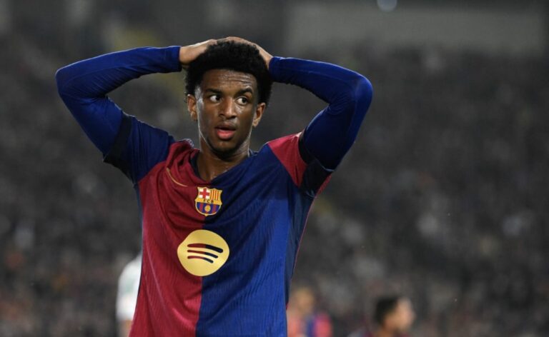 FC Barcelona’s Alejandro Balde Suffers Distal Injury to Left Hamstring