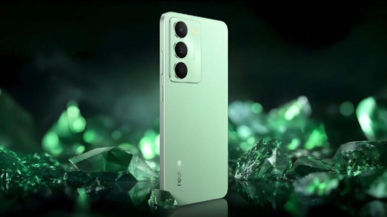 Realme v70 and v70s price 1199 yuan with 16GB Ram 120Hz displays 5000mAh battery launched features