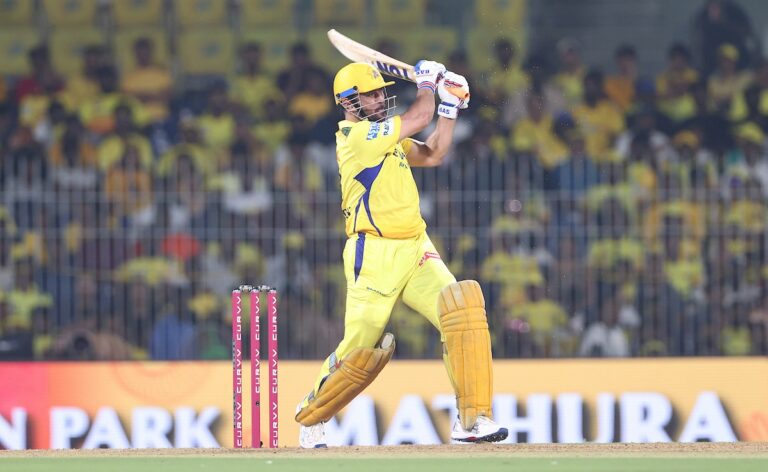 “Watch Him Bat Like This …”: Ex-India Star’s Heartbreaking Take on MS Dhoni’s POOR Show