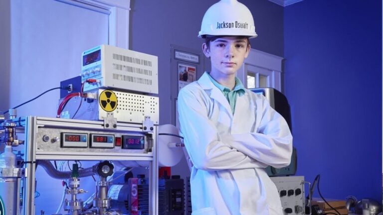 12 year boy builds nuclear fusion reactor in bedroom FBI Visit House Gets Guinness World Record All Details