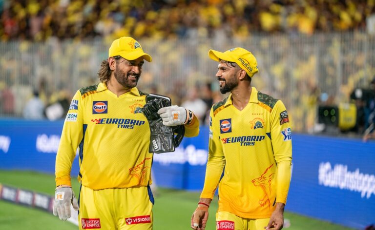 Injured ruturaj gaikwad ends Silence after ms dhoni replaces