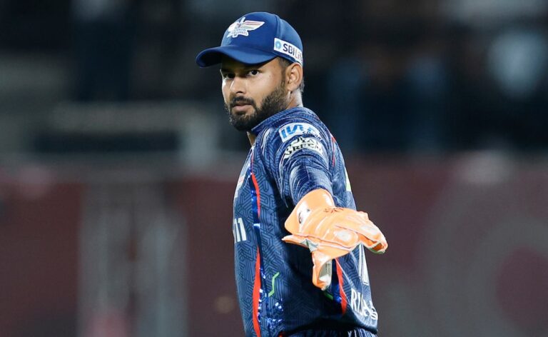 On Rishabh Pant’s Form Struggles, Virender Sehwag’s Blunt ‘Role Model MS Dhoni’ Reminder Reminder