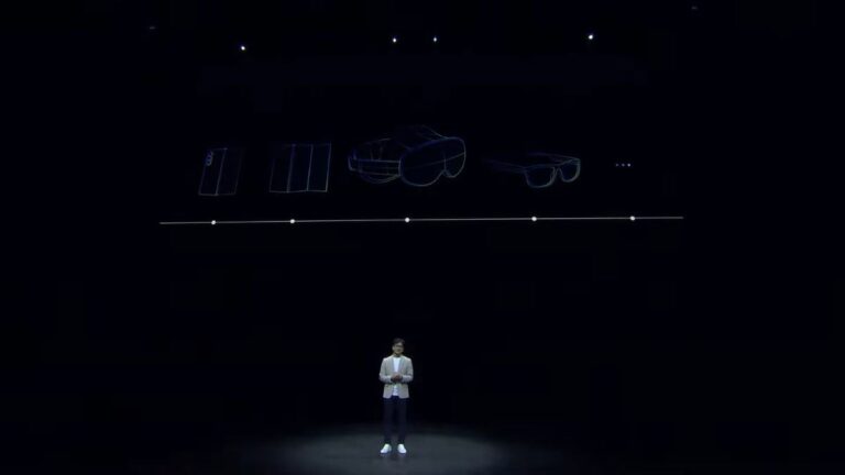 Samsung Prepaering to Launch Tri-Fold Smartphone, its price may Exced USD 3,000