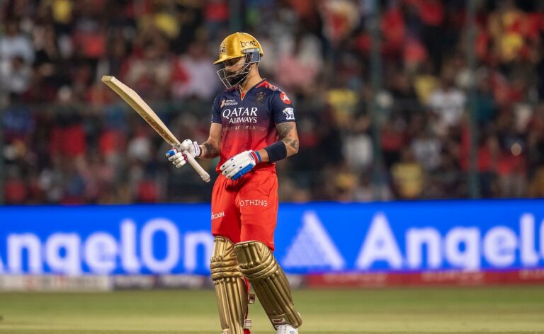 Virat Kohli Breaks 5 records in single knock, batcom