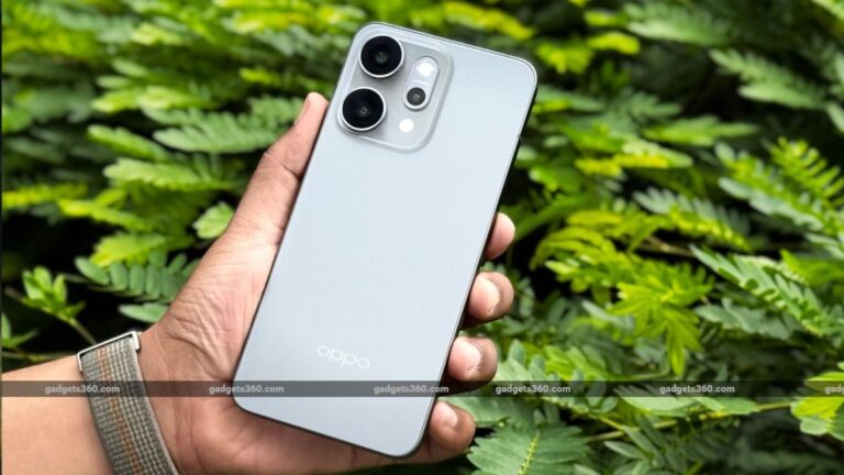 Best Smartphones Under RS 40000 in India 2025 Oppo Reno 14 Vivo T4 Ultra Realme GT 7 5G More