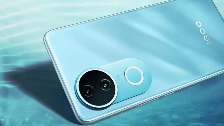 IQoo Preparaing to Launch Z10R in India, May Get MediaTek Dimensity 7400 Chipset, Vivo, Samsung, Xiaomi
